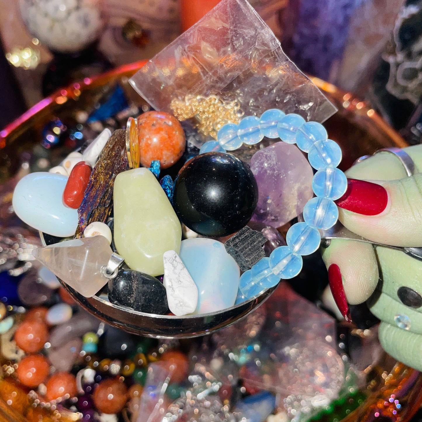 2024 👻✨ Spooky Crystal Confetti ✨🎃