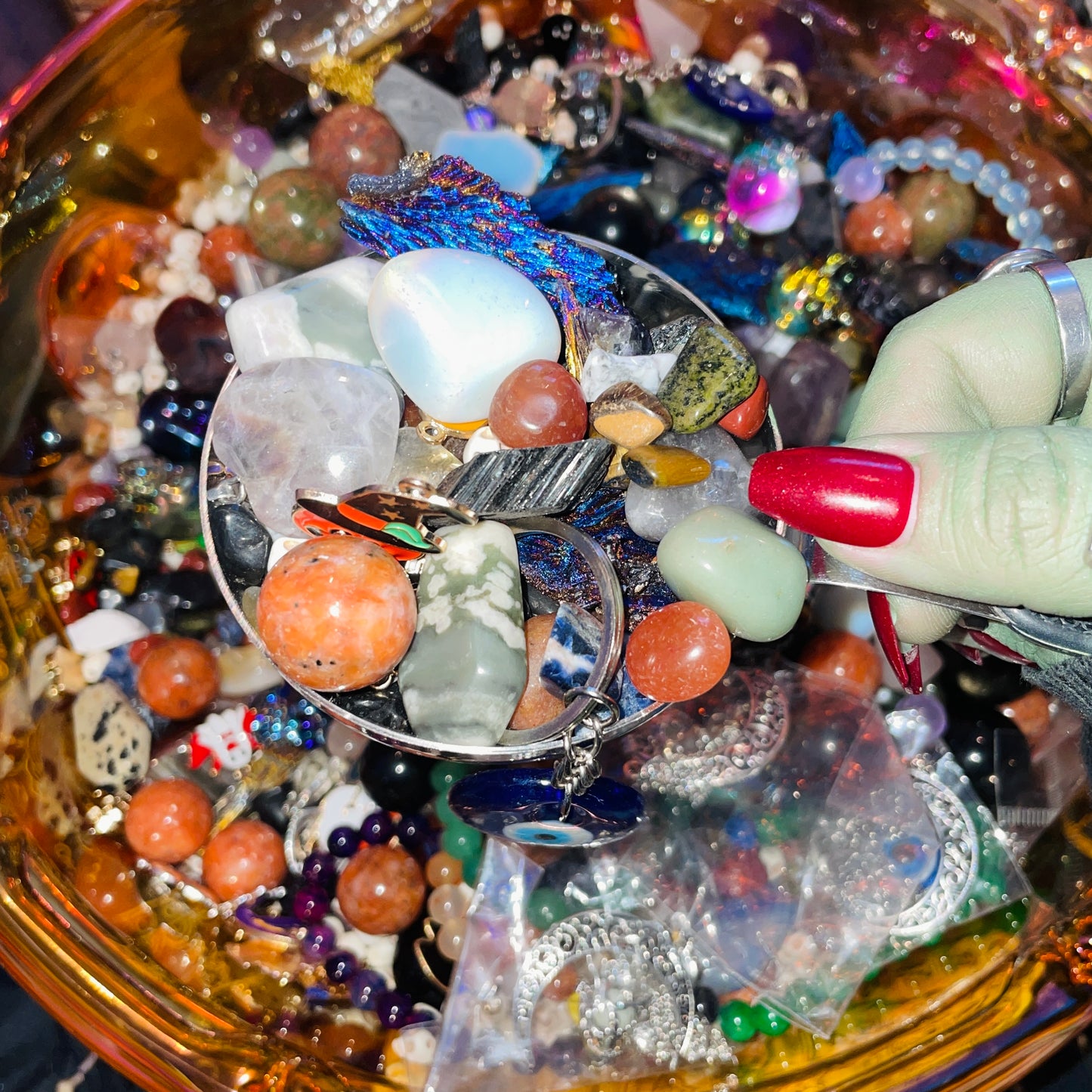2024 👻✨ Spooky Crystal Confetti ✨🎃